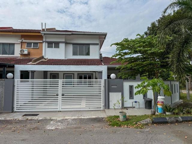 Terraced House for sale in Saujana, Selangor