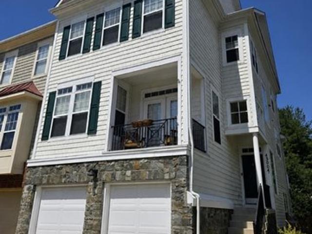 Townhouse for sale in Virginia
