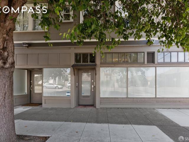 Condo for sale in Oakland, California