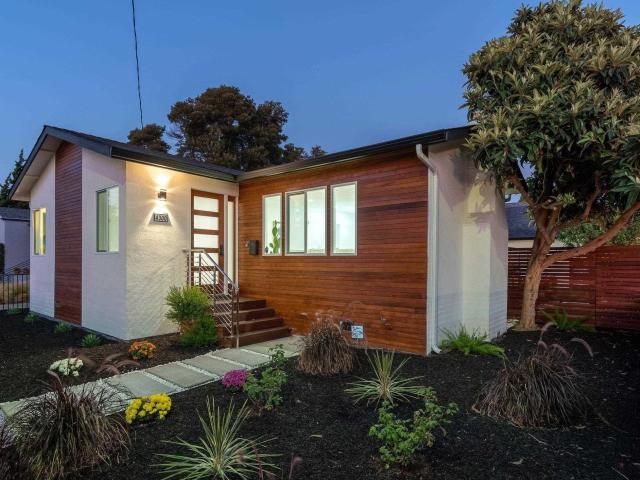 House for sale in Emeryville