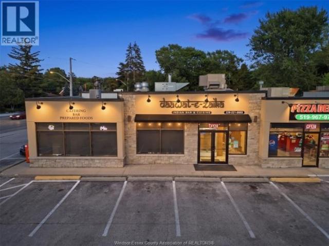 Commercial for sale in South Windsor, Windsor