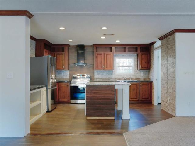 House for sale in Anthony, Florida