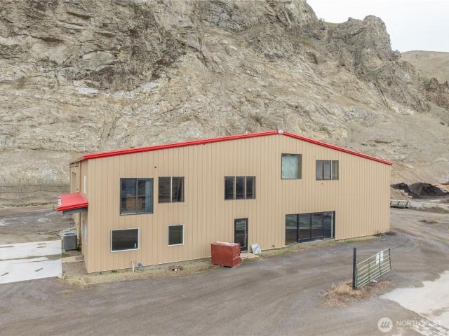 Commercial for sale in Wenatchee, Washington