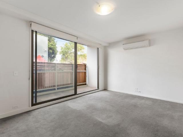 Apartment for rent in City Of Yarra, Camerons Creek