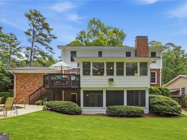 House for sale in Dunwoody, DeKalb County