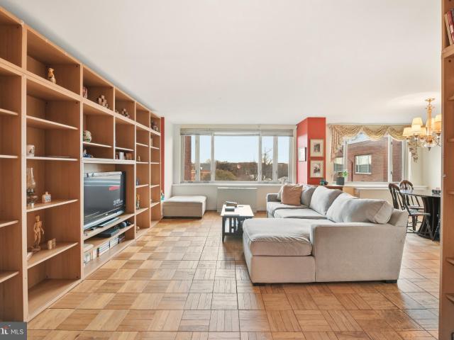 Condo for sale in Washington, Washington DC