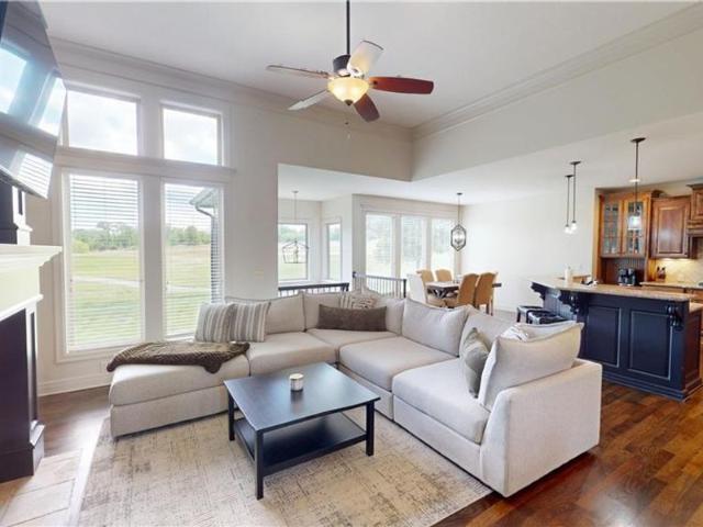 House for sale in Basehor