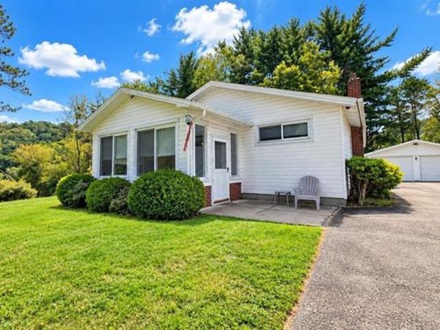 House for sale in Avonmore, Pennsylvania