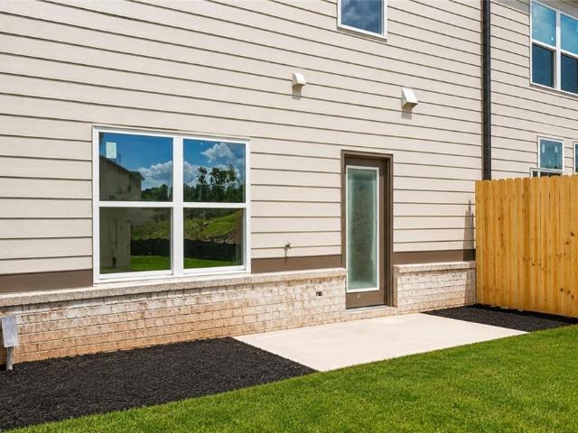 Townhouse for sale in Lilburn, Georgia