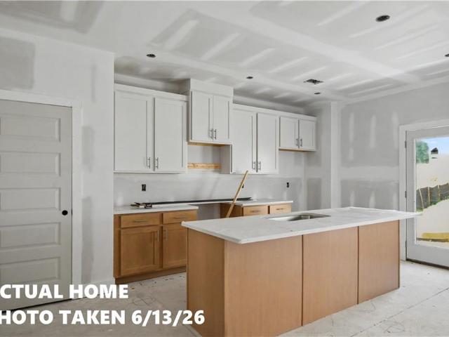 Townhouse for sale in Lilburn, Georgia
