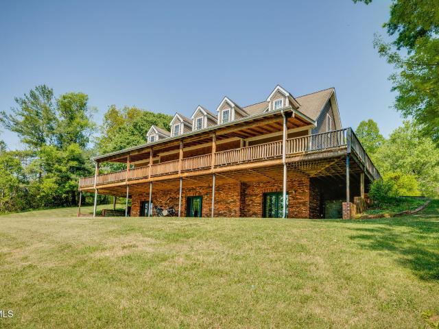 House for sale in Silvacola, Blountville