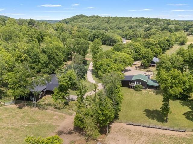 Farm for sale in Tennessee