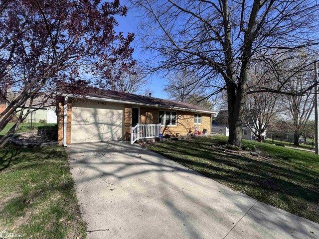 House for sale in Elk Horn, Iowa