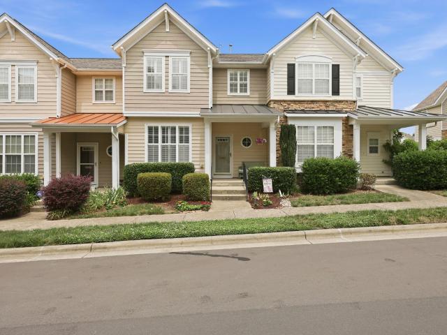 Townhouse for sale in Durham, North Carolina