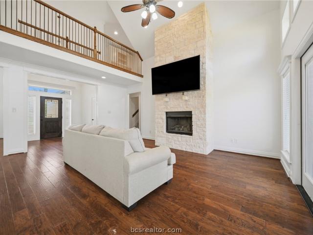 House for sale in Castlegate II, College Station