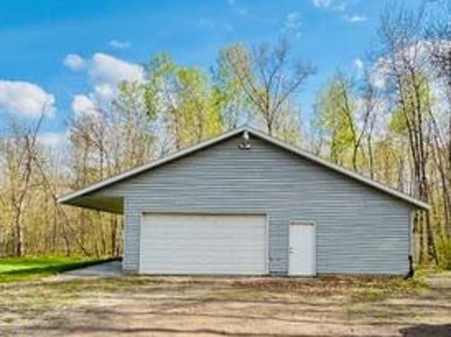 House for sale in Hubbard, Minnesota