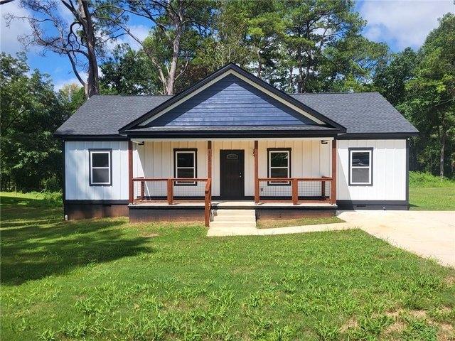 House for sale in Valley, Alabama