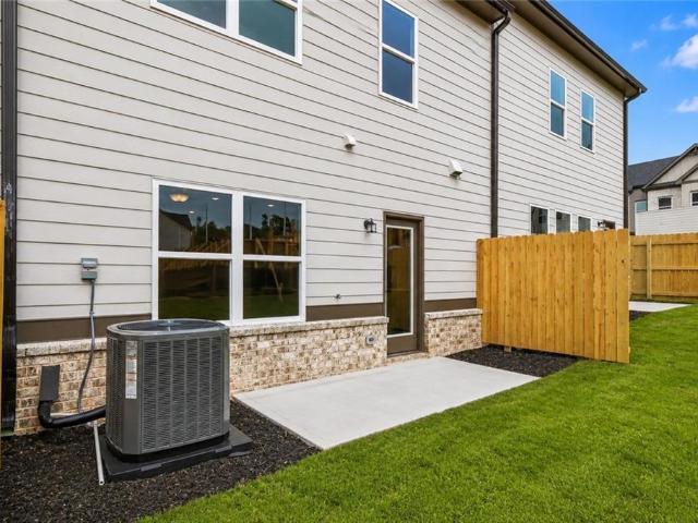 Townhouse for sale in Lilburn, Georgia