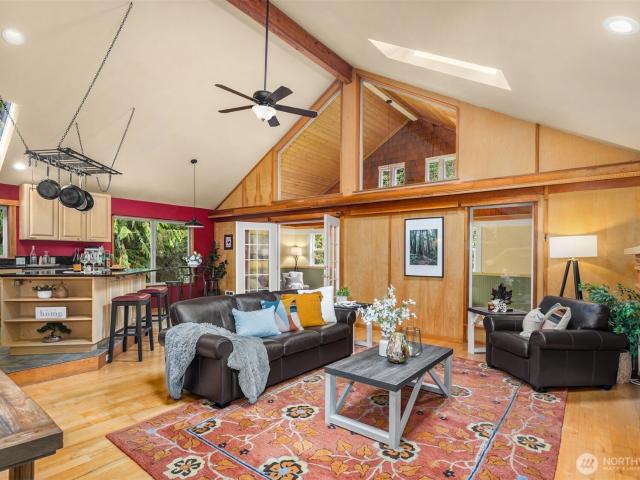 House for sale in Langley, Island County