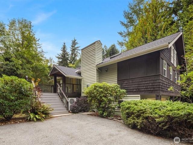 House for sale in Langley, Island County