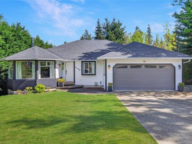 House for sale in Denman Island, British Columbia