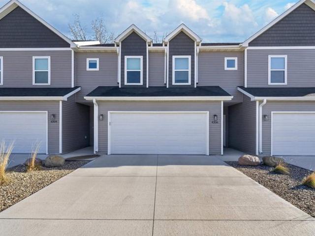 Condo for sale in Cedar Falls, Iowa