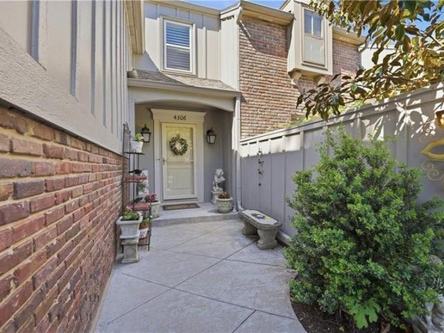 Townhouse for sale in Kansas