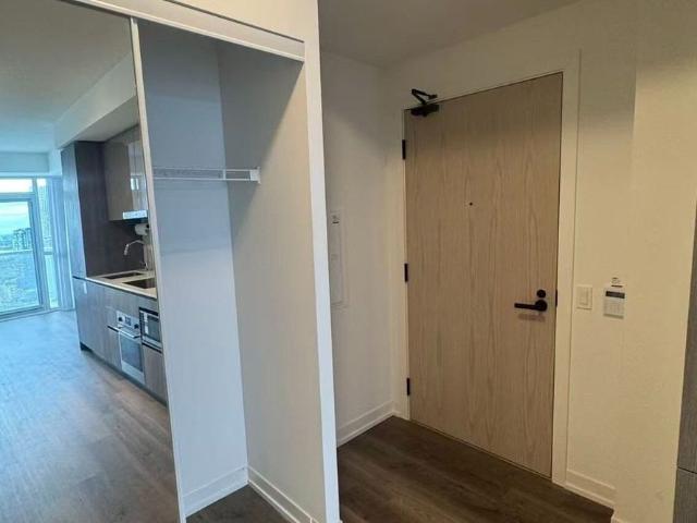 House for rent in Vaughan Metropolitan Centre, Vaughan