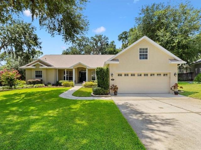 House for sale in Fruitland Park, Florida