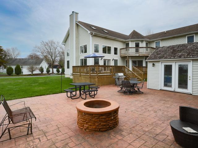 House for sale in Gurnee, Illinois