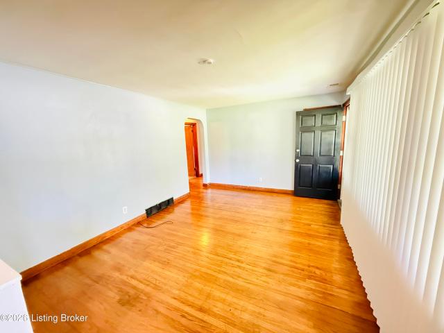 House for sale in Saint Dennis, Louisville