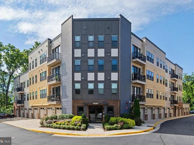 Condo for sale in Virginia