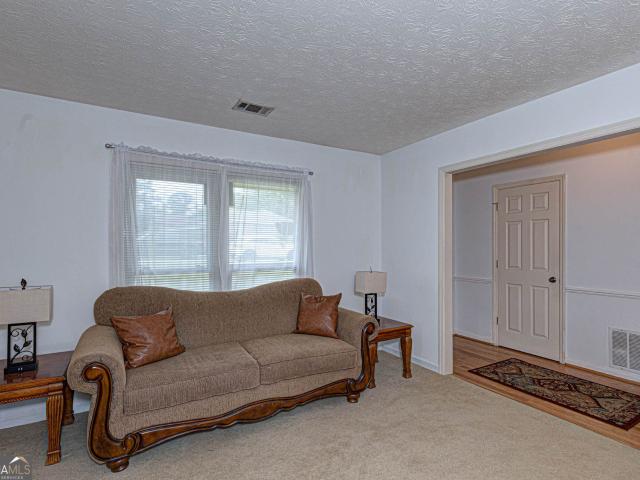 House for sale in Castlewood, Columbus