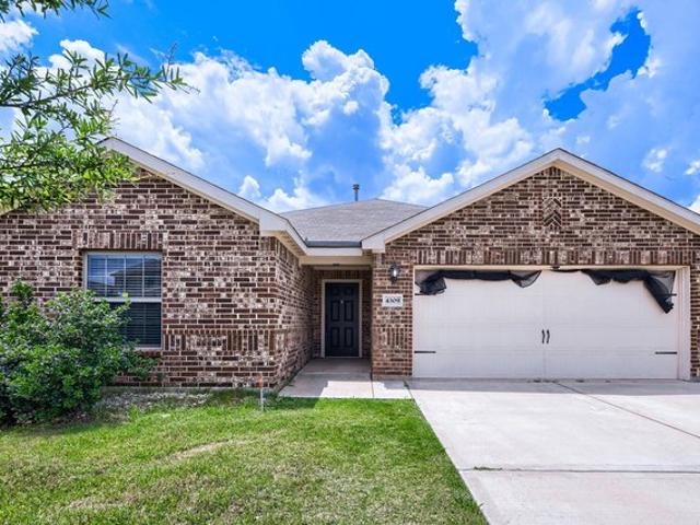 House for sale in Forney, Texas