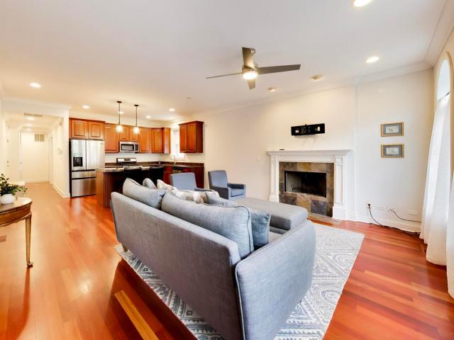 Condo for sale in Chicago Park, Illinois
