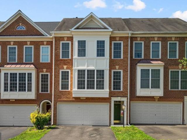 Townhouse for sale in Virginia
