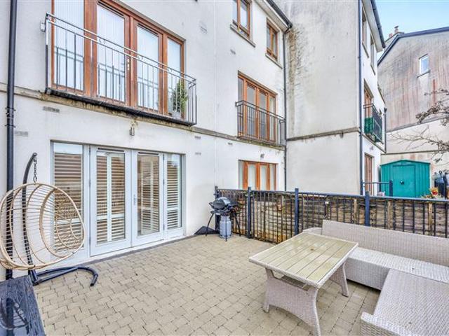 Apartment for sale in Bluebell, North Tipperary