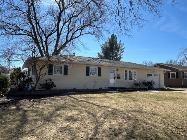 House for sale in East Moline, Illinois