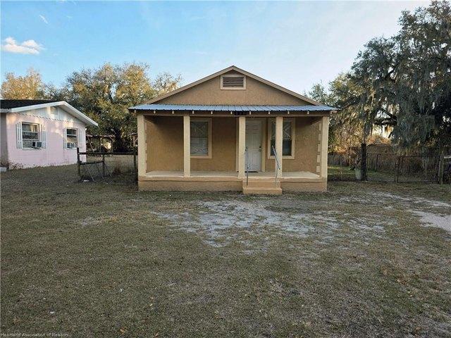 House for sale in Zolfo Springs, Florida