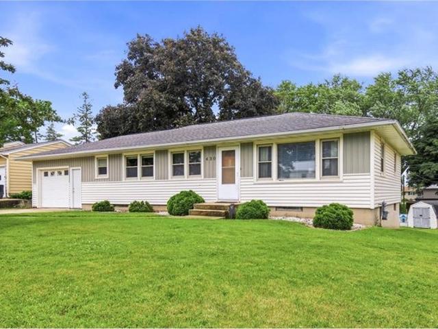 House for sale in Plainview, Minnesota
