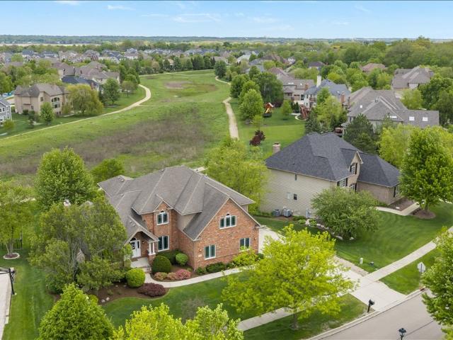 House for sale in Batavia, Illinois