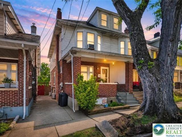 House for sale in Bethlehem, Pennsylvania