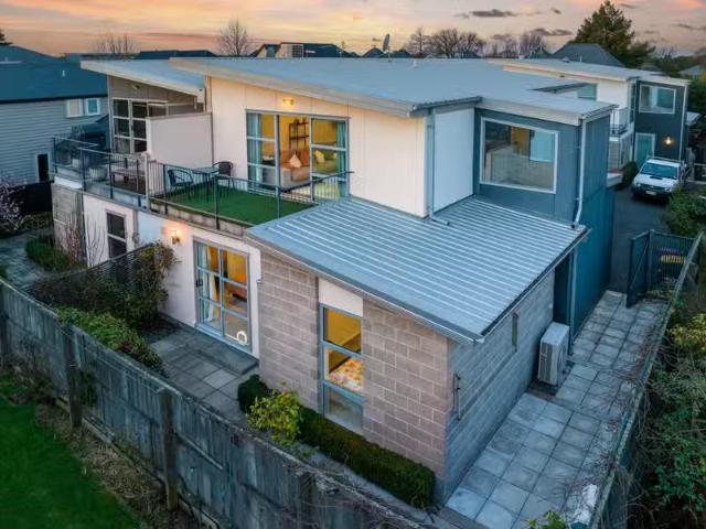 House for rent in Heathcote, Canterbury