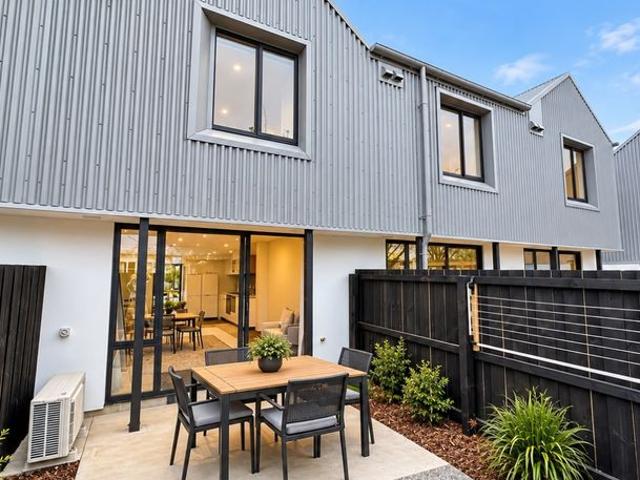 House for rent in Heathcote, Canterbury