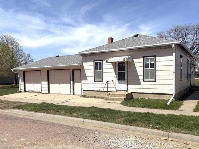 House for sale in Scotland, South Dakota