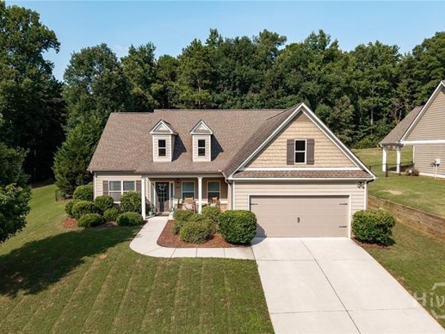 House for sale in Hull, Georgia