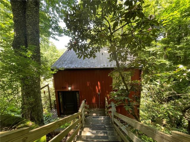House for sale in Watauga, North Carolina