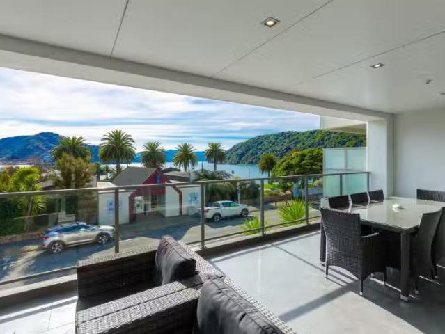 House for sale in Marlborough