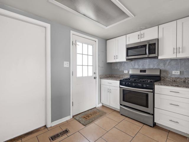 Townhouse for sale in Lake Villa, Illinois