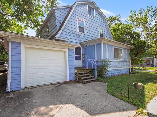 House for sale in Ypsilanti, Michigan